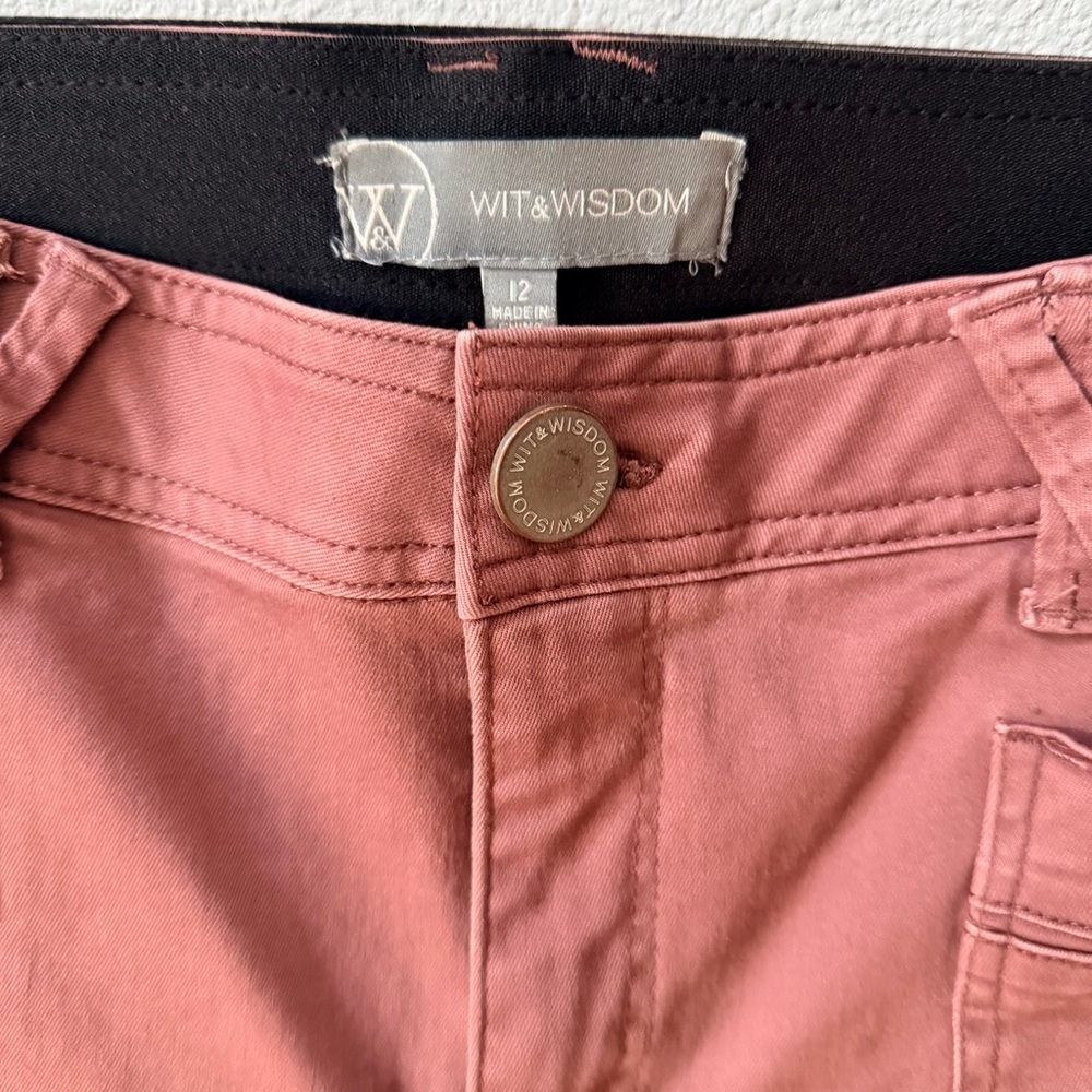 WIT & WISDOM Ab'solution Roll Cuff Stretch Utility Pants In Rum Raisin Sz 12 - Picture 3 of 16